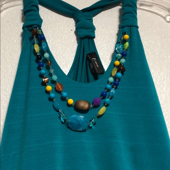 Top - Picture 2 of 4